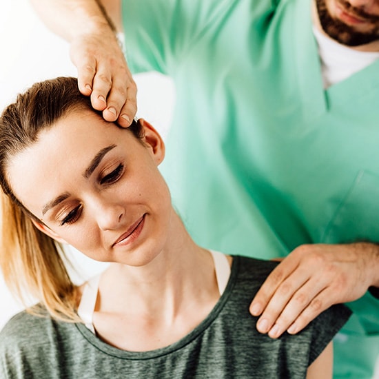 Neck Pain Treatments at NashuaPT